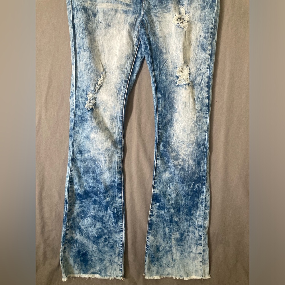 VIP JEANS-size 9/10 High Rise - Picture 3 of 13